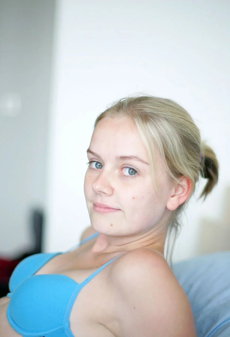 Яна